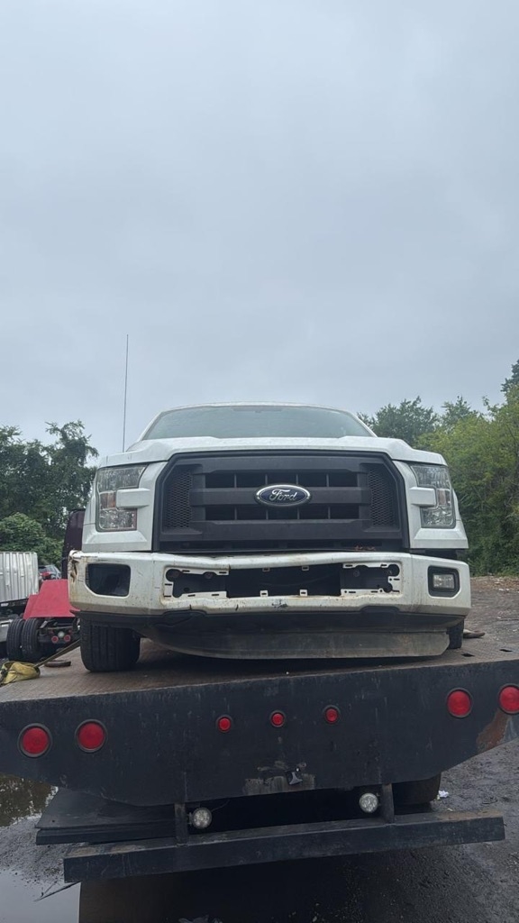 Ford F-150 XL SuperCab 8-ft. 2WD 2016