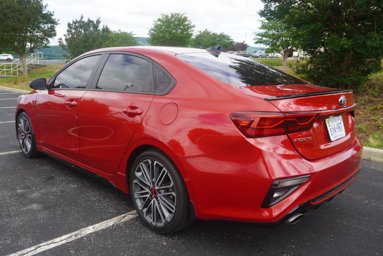 2021 Kia Forte GT - Photo 6