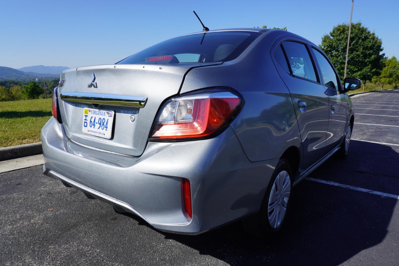 Mitsubishi Mirage G4 LE CVT 2022