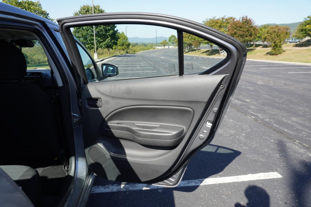 Mitsubishi Mirage G4 LE CVT 2022