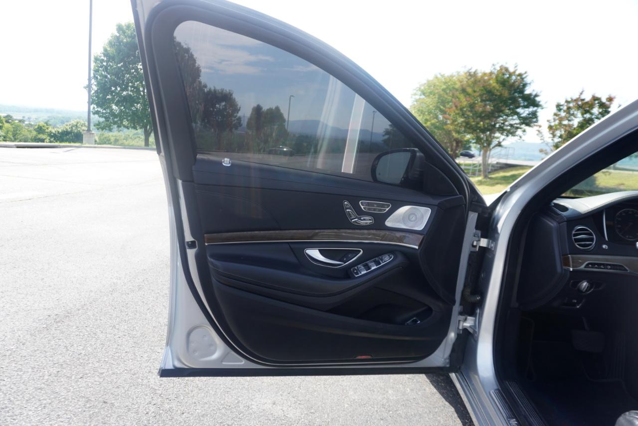 Mercedes-Benz S-Class 4dr Sdn S 550 4MATIC 2015