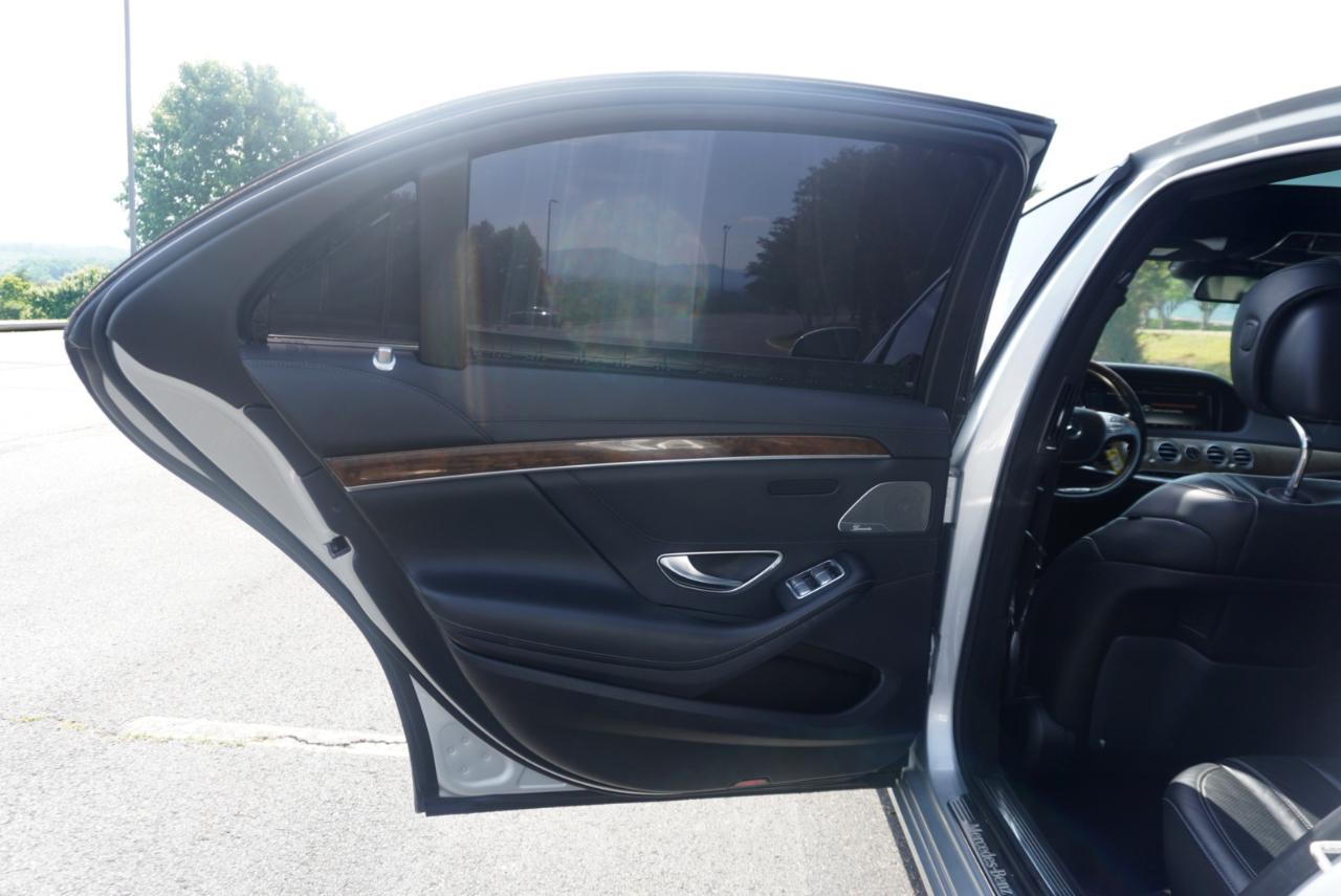 Mercedes-Benz S-Class 4dr Sdn S 550 4MATIC 2015