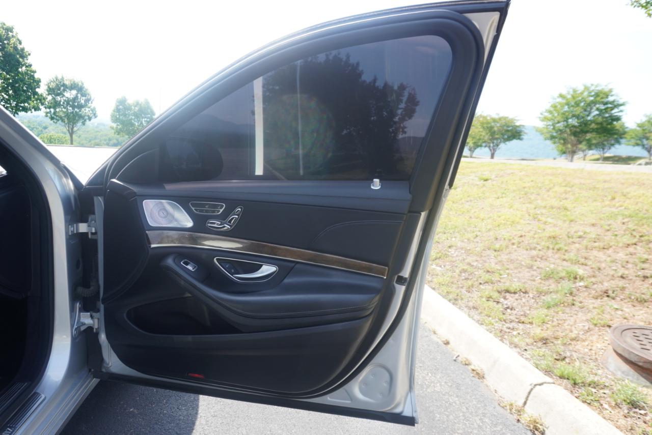 Mercedes-Benz S-Class 4dr Sdn S 550 4MATIC 2015