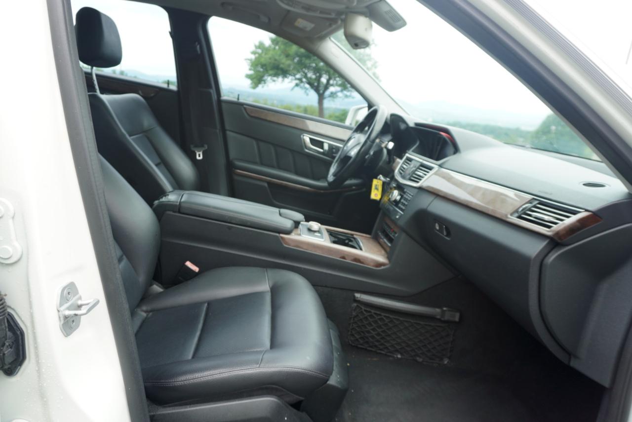 Mercedes-Benz E-Class 4dr Sdn E 350 Sport 4MATIC 2011
