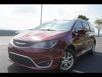 2020 Chrysler Pacifica Touring L FWD
