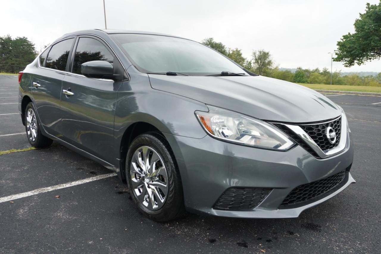 Nissan Sentra SV CVT 2017
