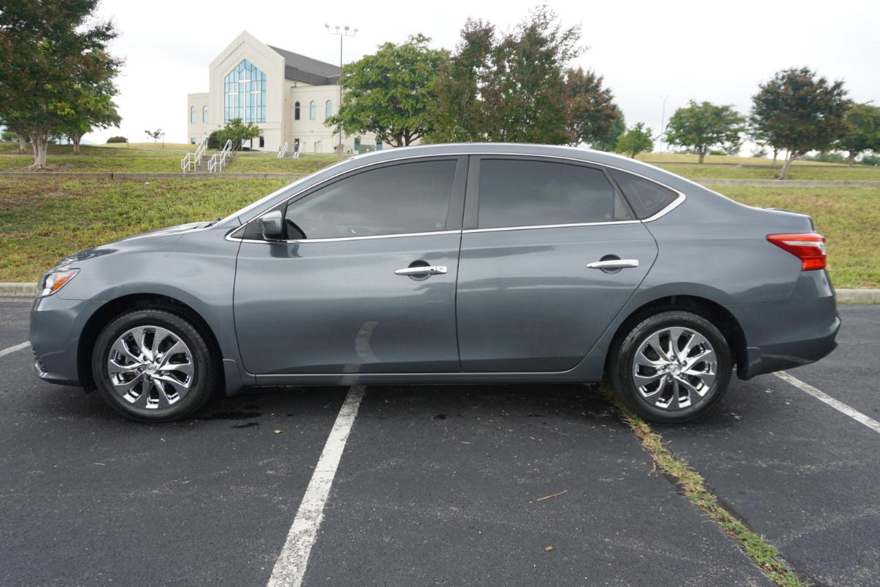 Nissan Sentra SV CVT 2017