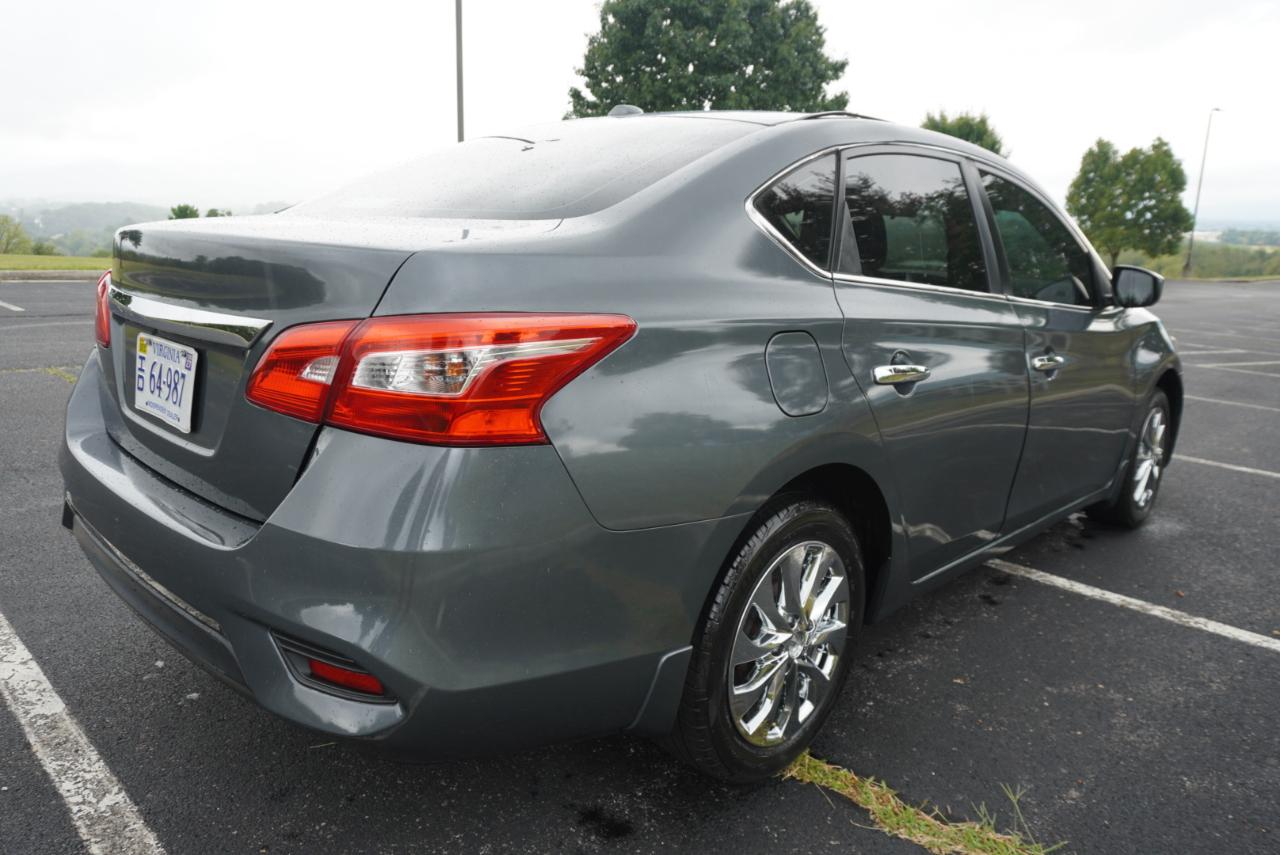 Nissan Sentra SV CVT 2017