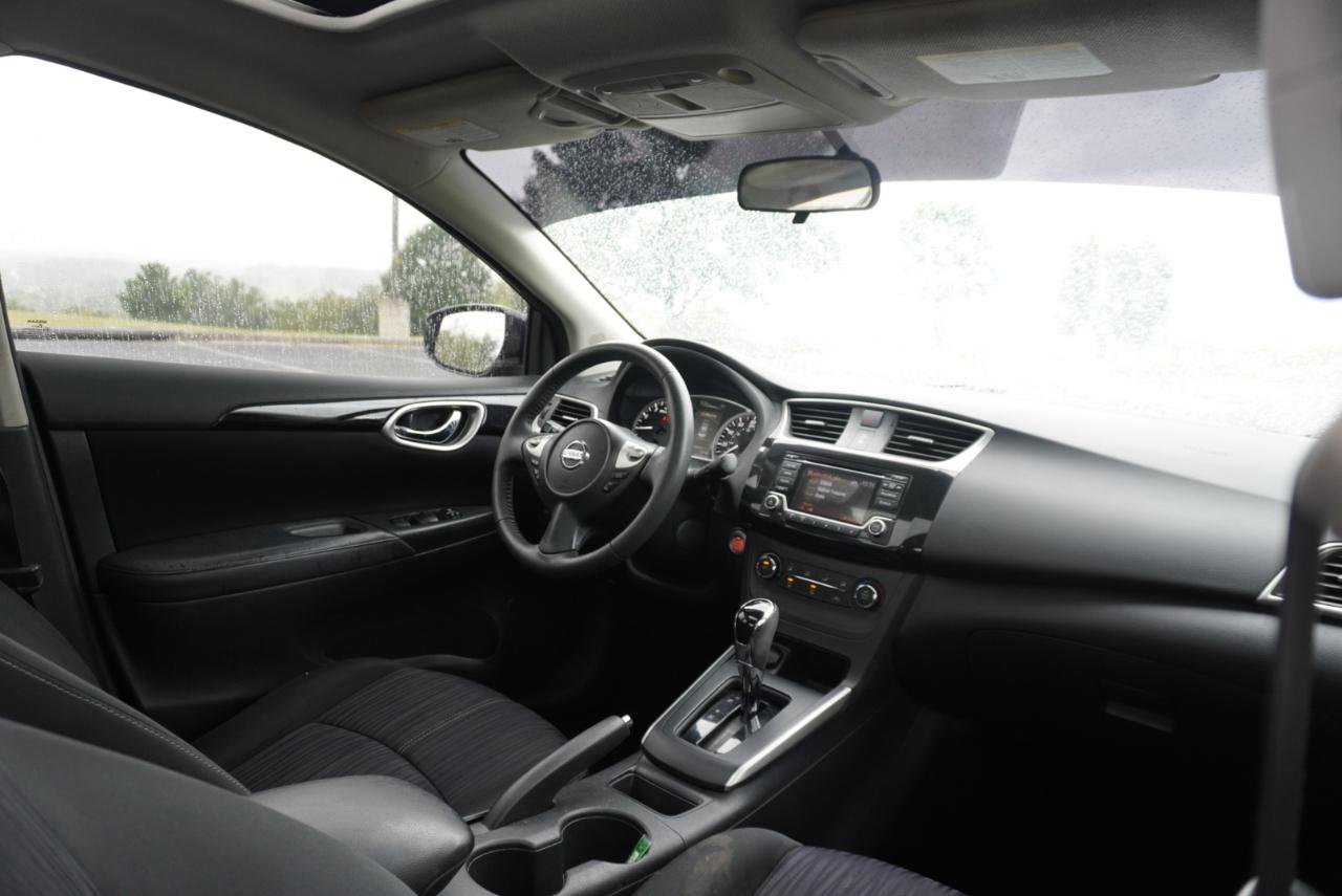 Nissan Sentra SV CVT 2017