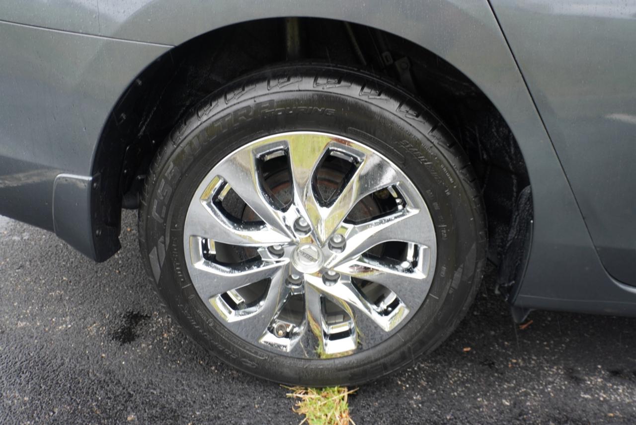 Nissan Sentra SV CVT 2017