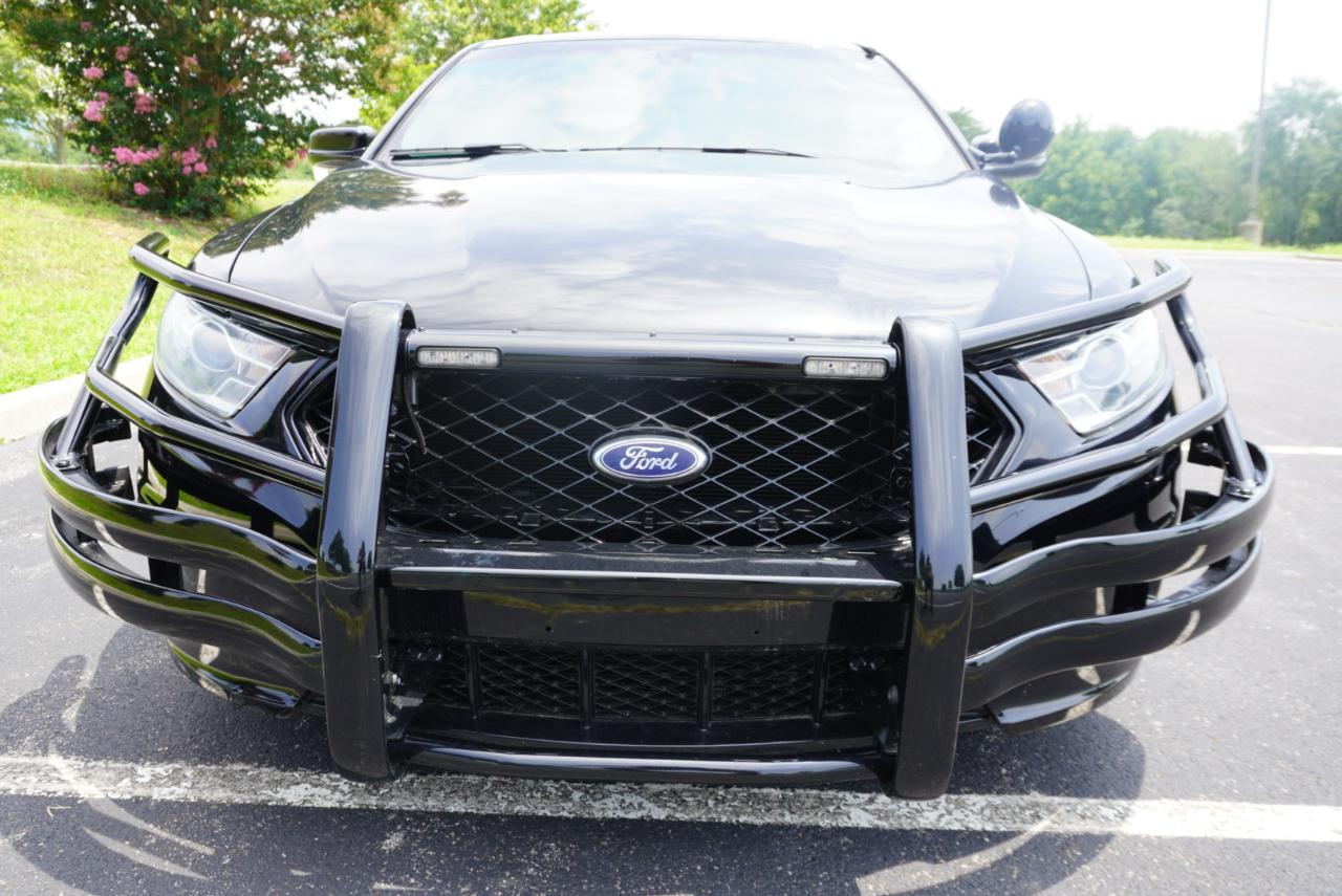 Ford Taurus  2016