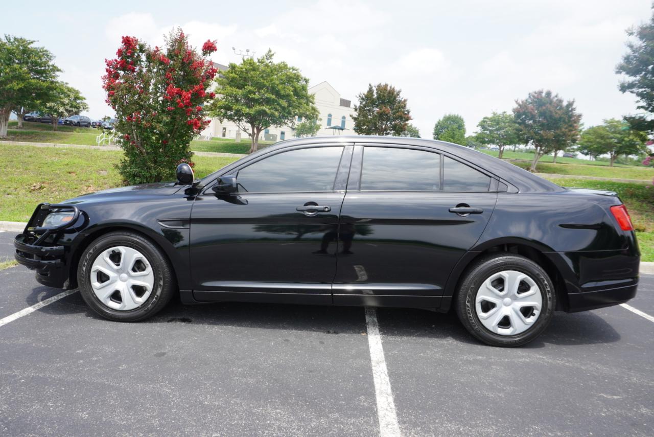 Ford Taurus  2016
