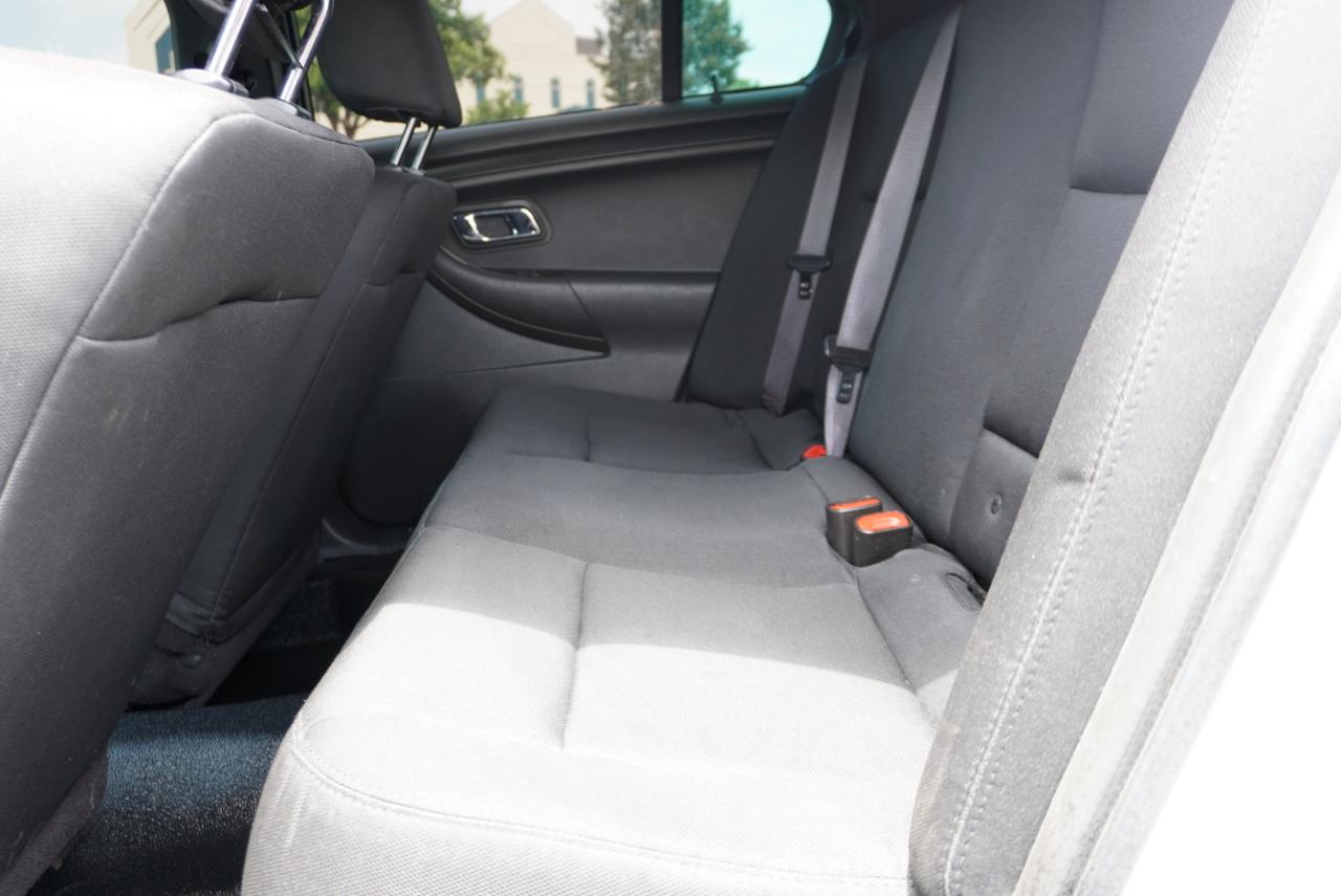 Ford Taurus  2016