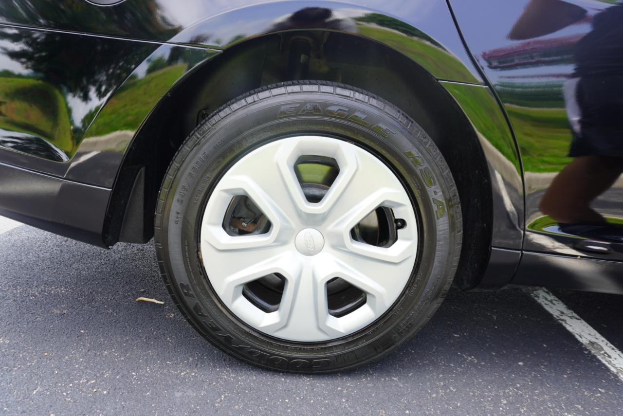 Ford Taurus  2016