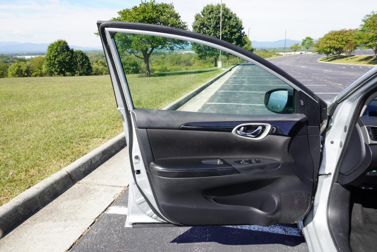 Nissan Sentra SV CVT 2019