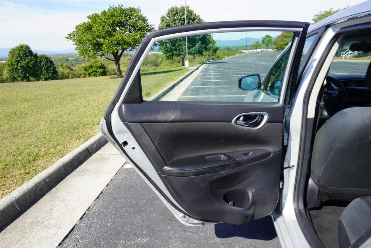 Nissan Sentra SV CVT 2019