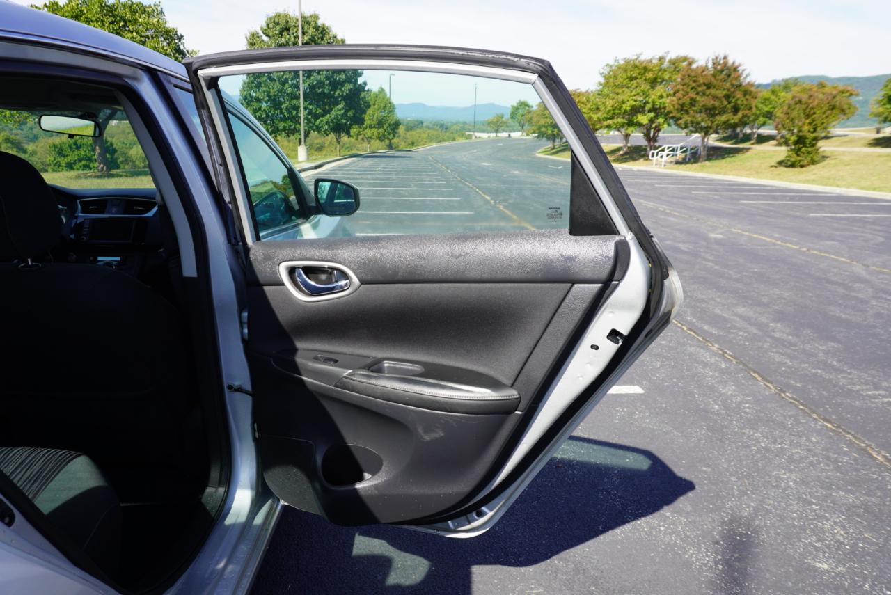 Nissan Sentra SV CVT 2019