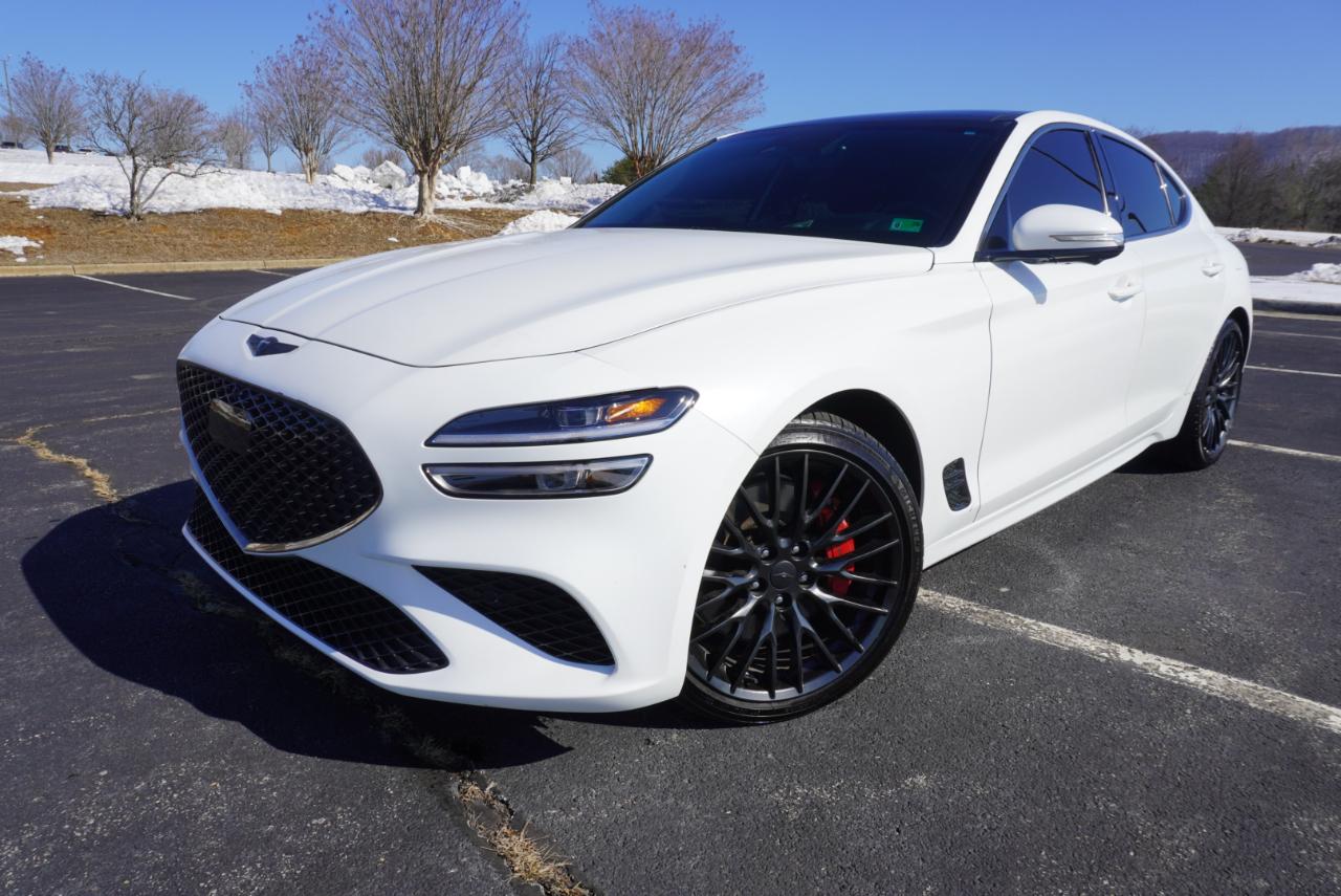 Genesis G70 3.3T Launch Edition 2022