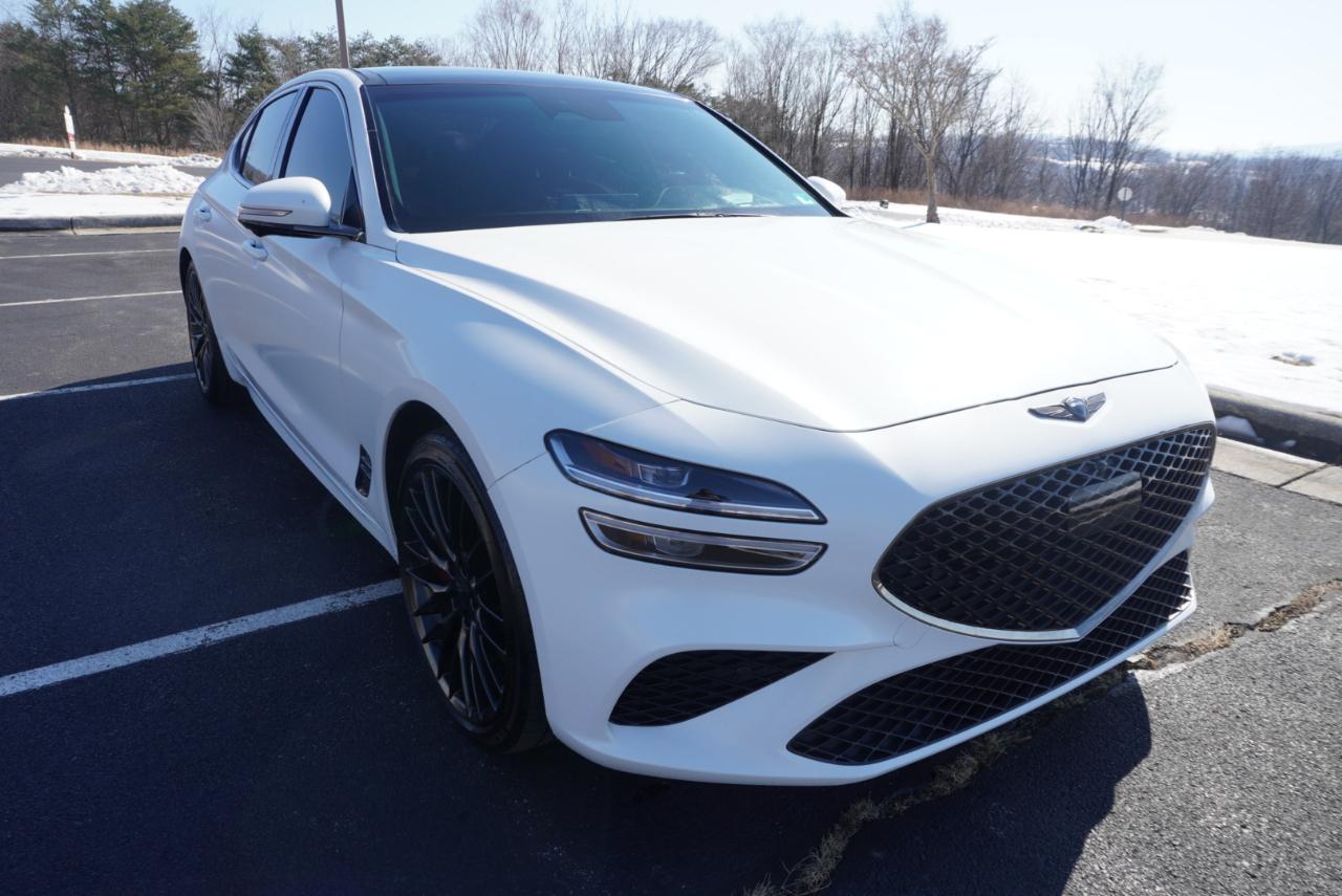 Genesis G70 3.3T Launch Edition 2022