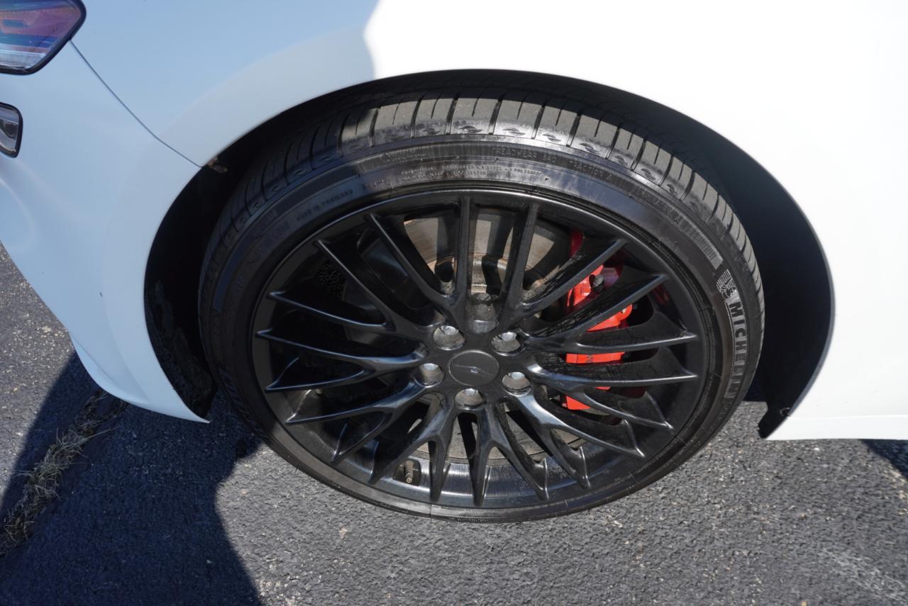 Genesis G70 3.3T Launch Edition 2022