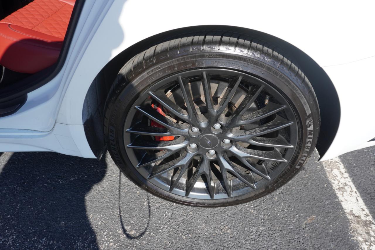 Genesis G70 3.3T Launch Edition 2022