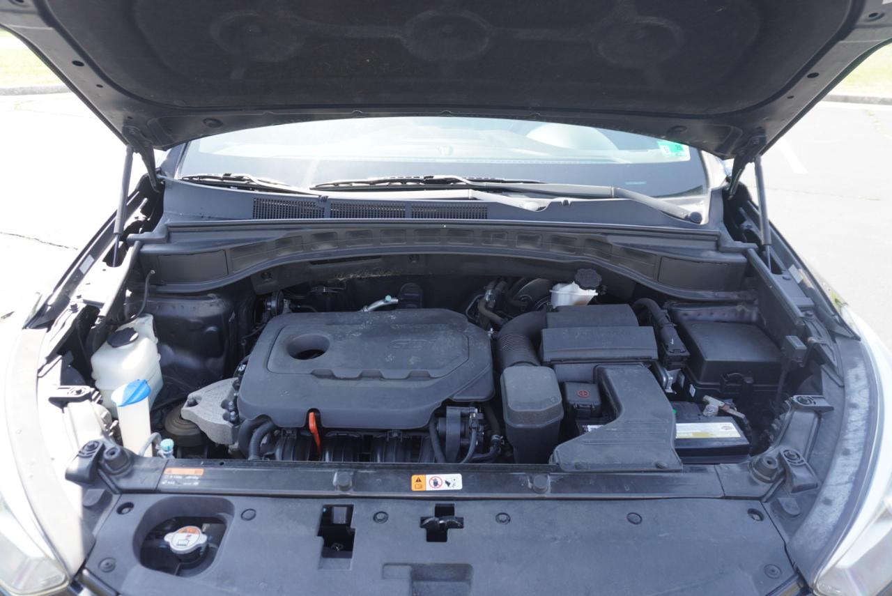 Hyundai Santa Fe 2.4L Auto 2017