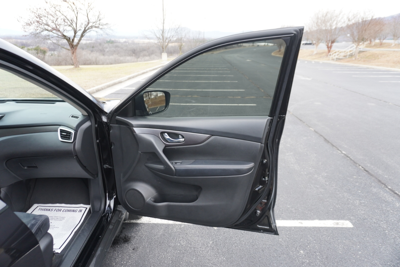 Nissan Rogue S 2WD 2016