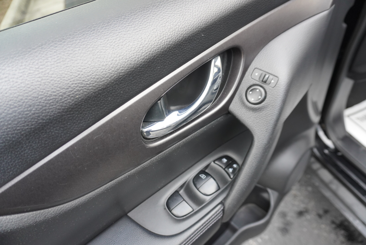 Nissan Rogue S 2WD 2016