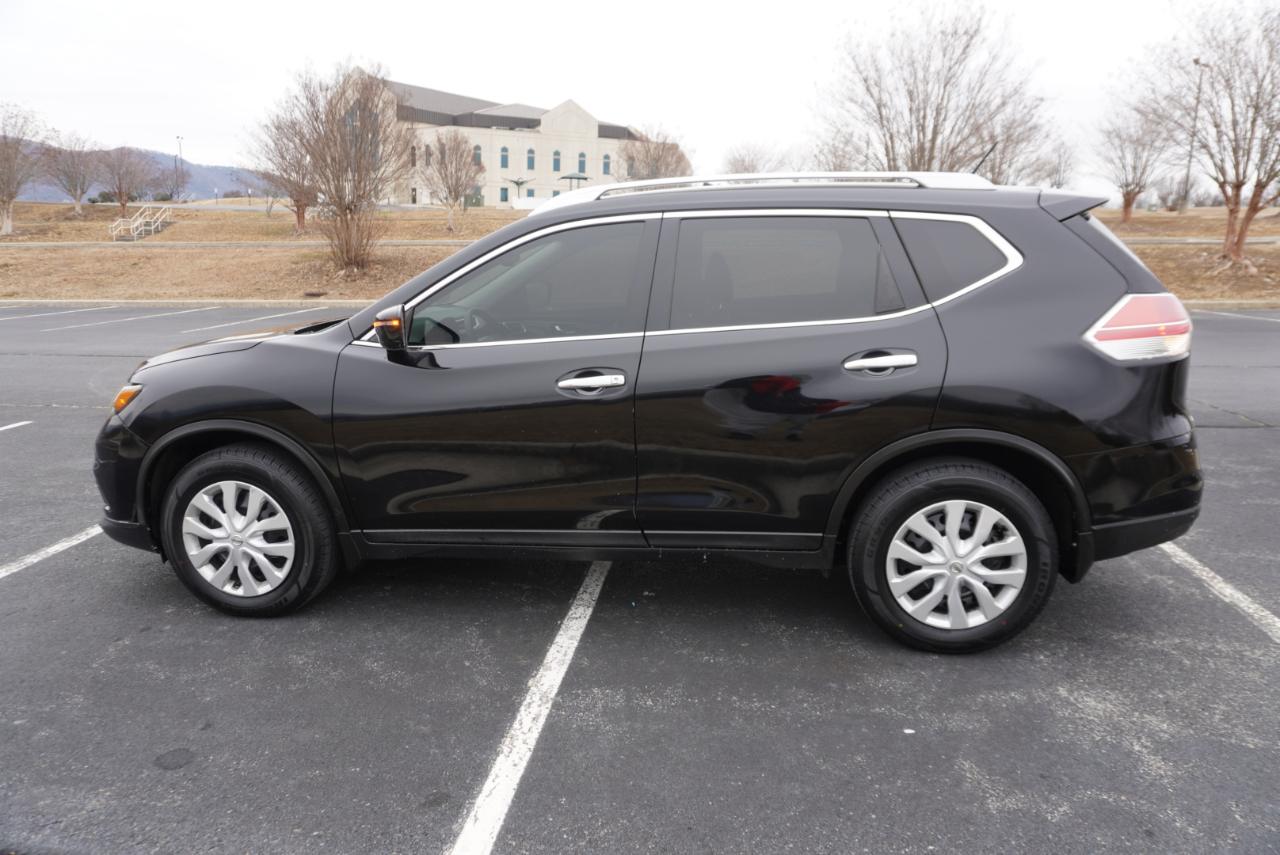 Nissan Rogue FWD 4dr S 2016