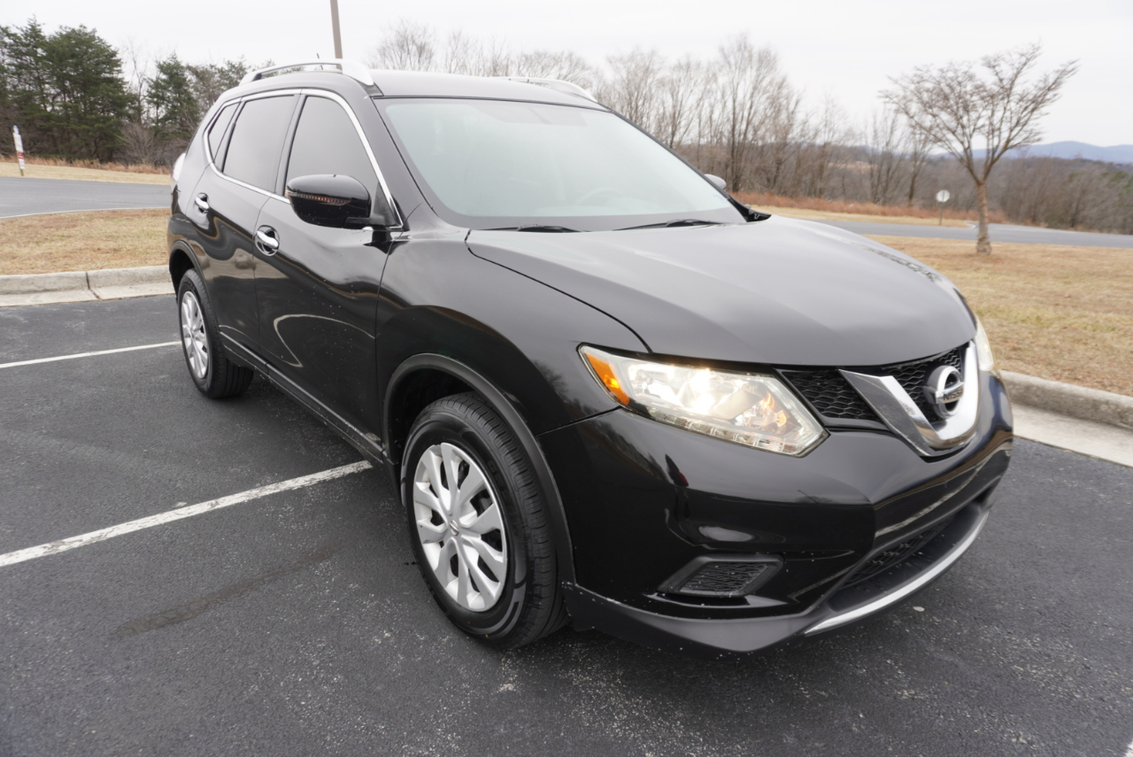 Nissan Rogue FWD 4dr S 2016
