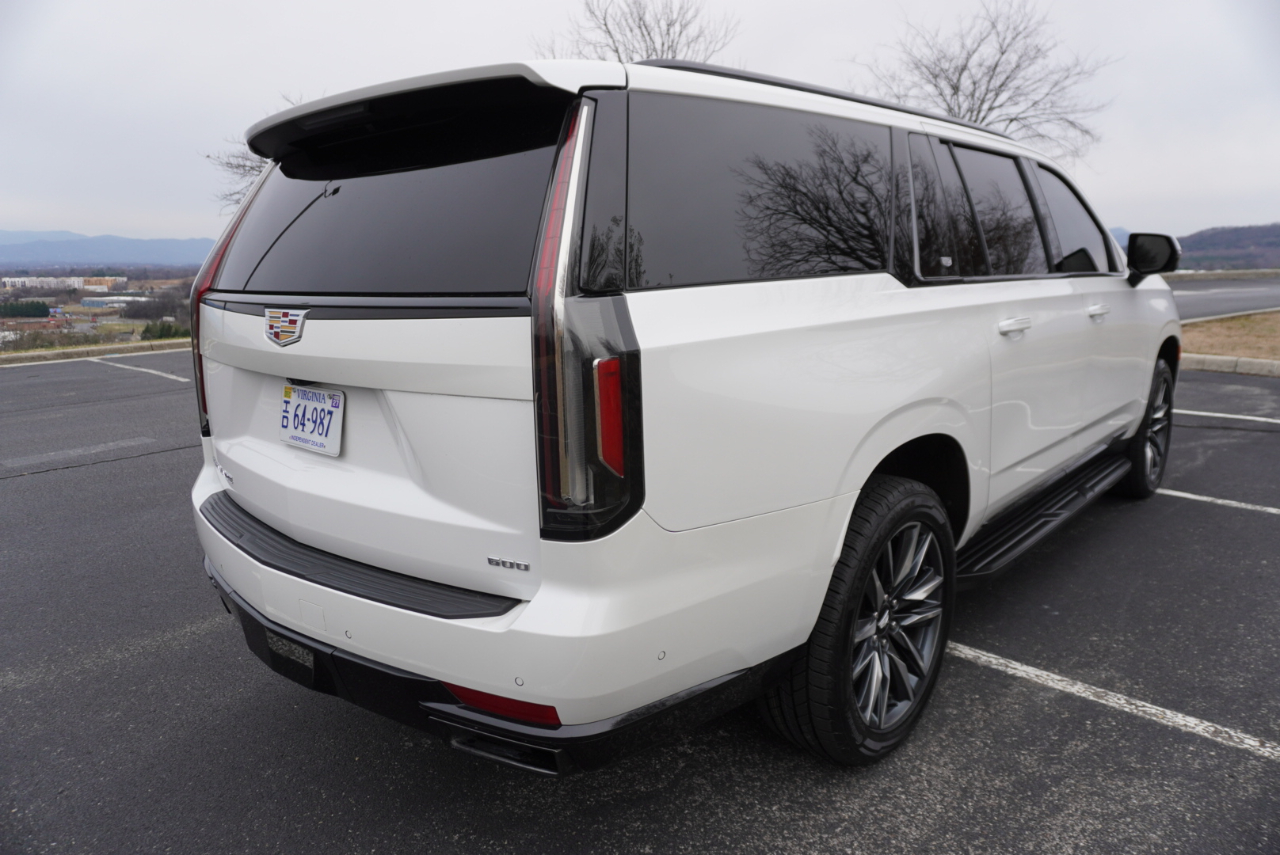 Cadillac Escalade ESV Sport AWD 2021