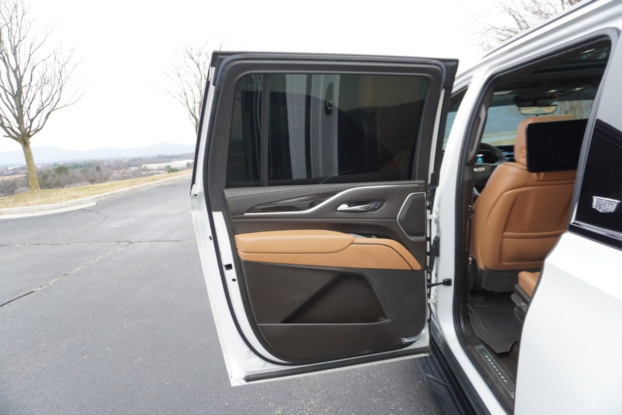 Cadillac Escalade ESV Sport AWD 2021