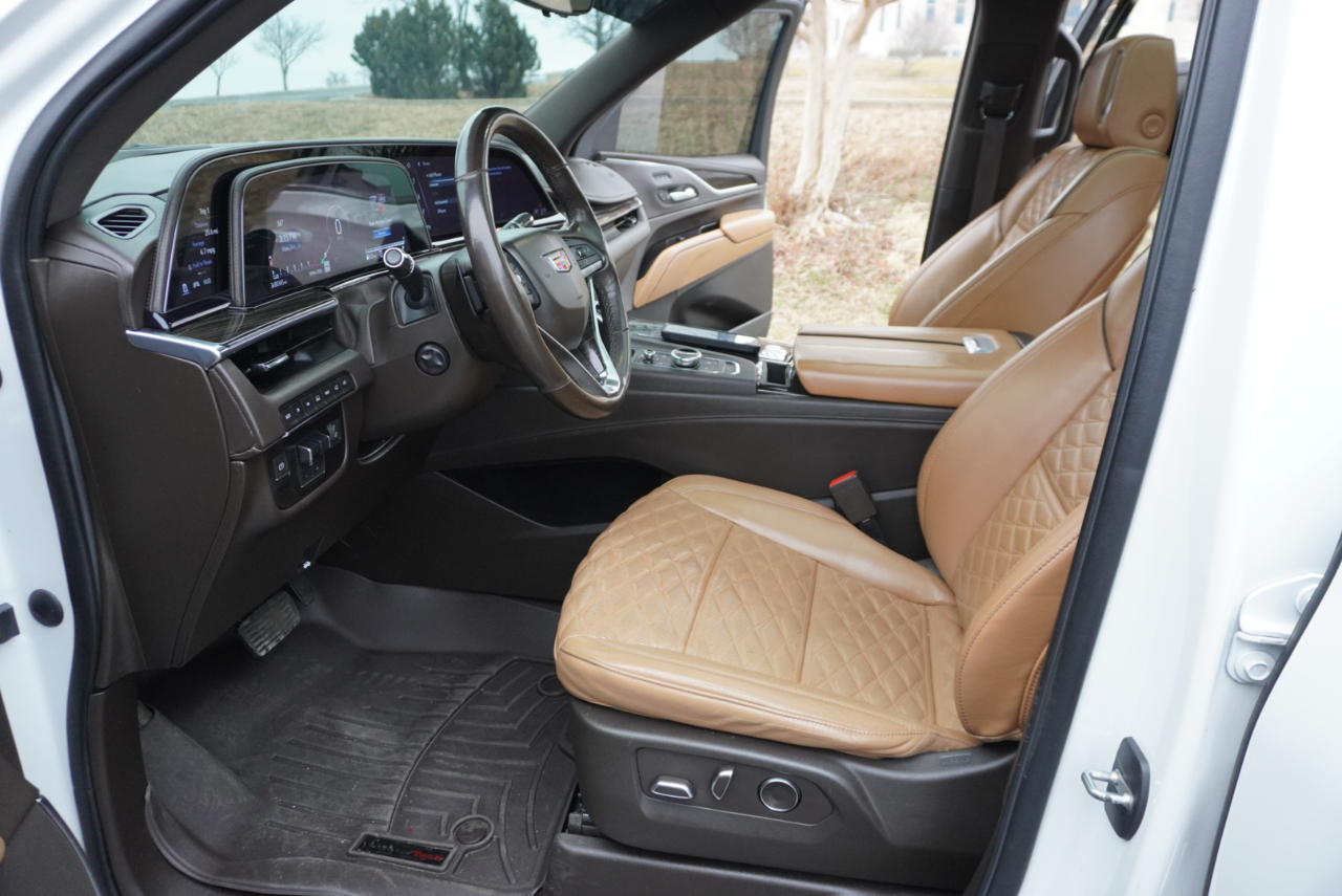 Cadillac Escalade ESV Sport AWD 2021