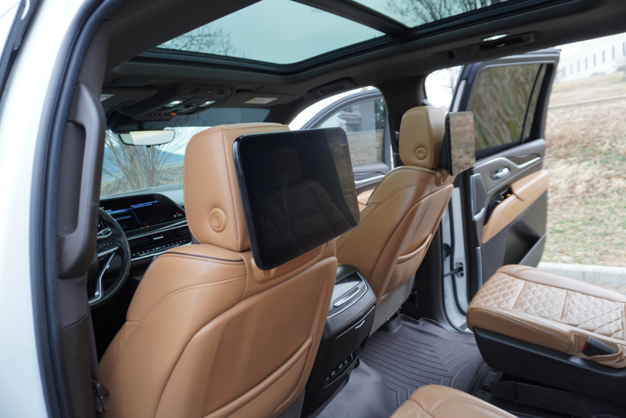 Cadillac Escalade ESV Sport AWD 2021