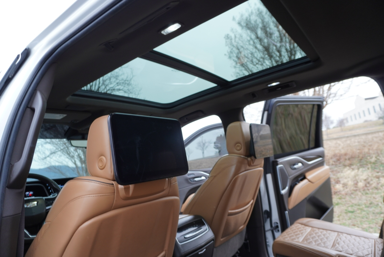 Cadillac Escalade ESV Sport AWD 2021