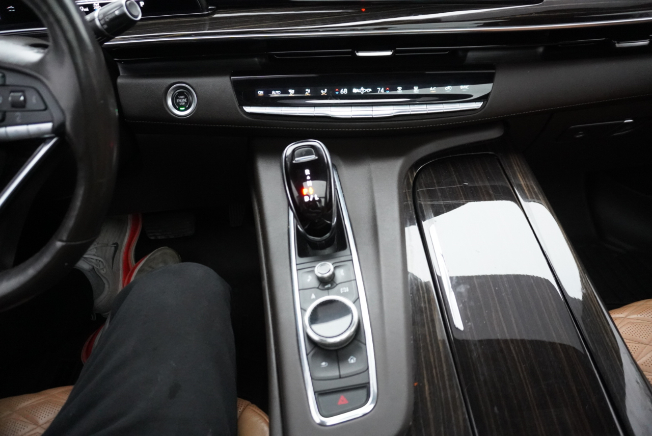 Cadillac Escalade ESV Sport AWD 2021