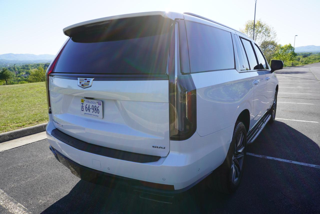 Cadillac Escalade ESV Sport AWD 2021