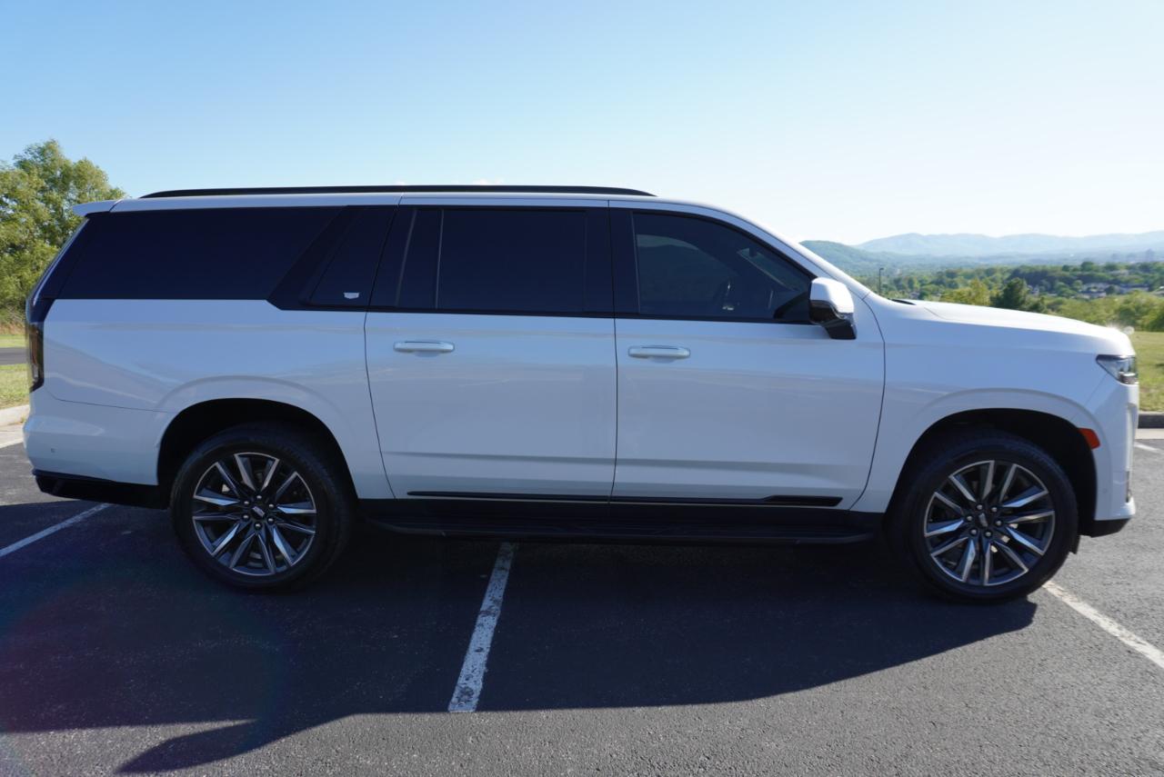 Cadillac Escalade ESV Sport AWD 2021