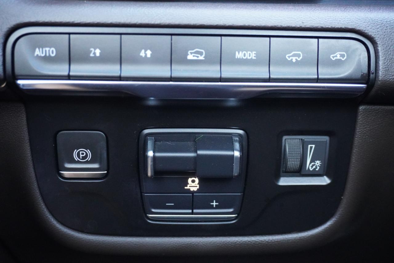 Cadillac Escalade ESV Sport AWD 2021