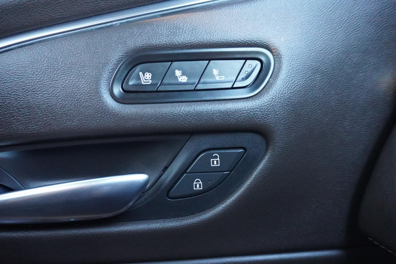 Cadillac Escalade ESV Sport AWD 2021