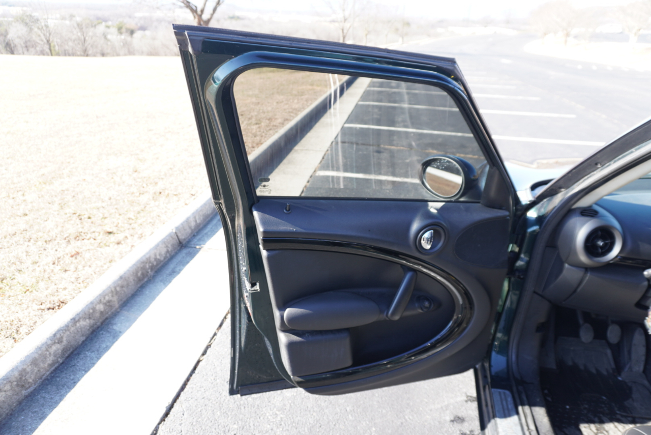 MINI Countryman Base 2011