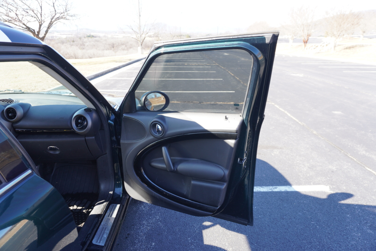 MINI Countryman Base 2011