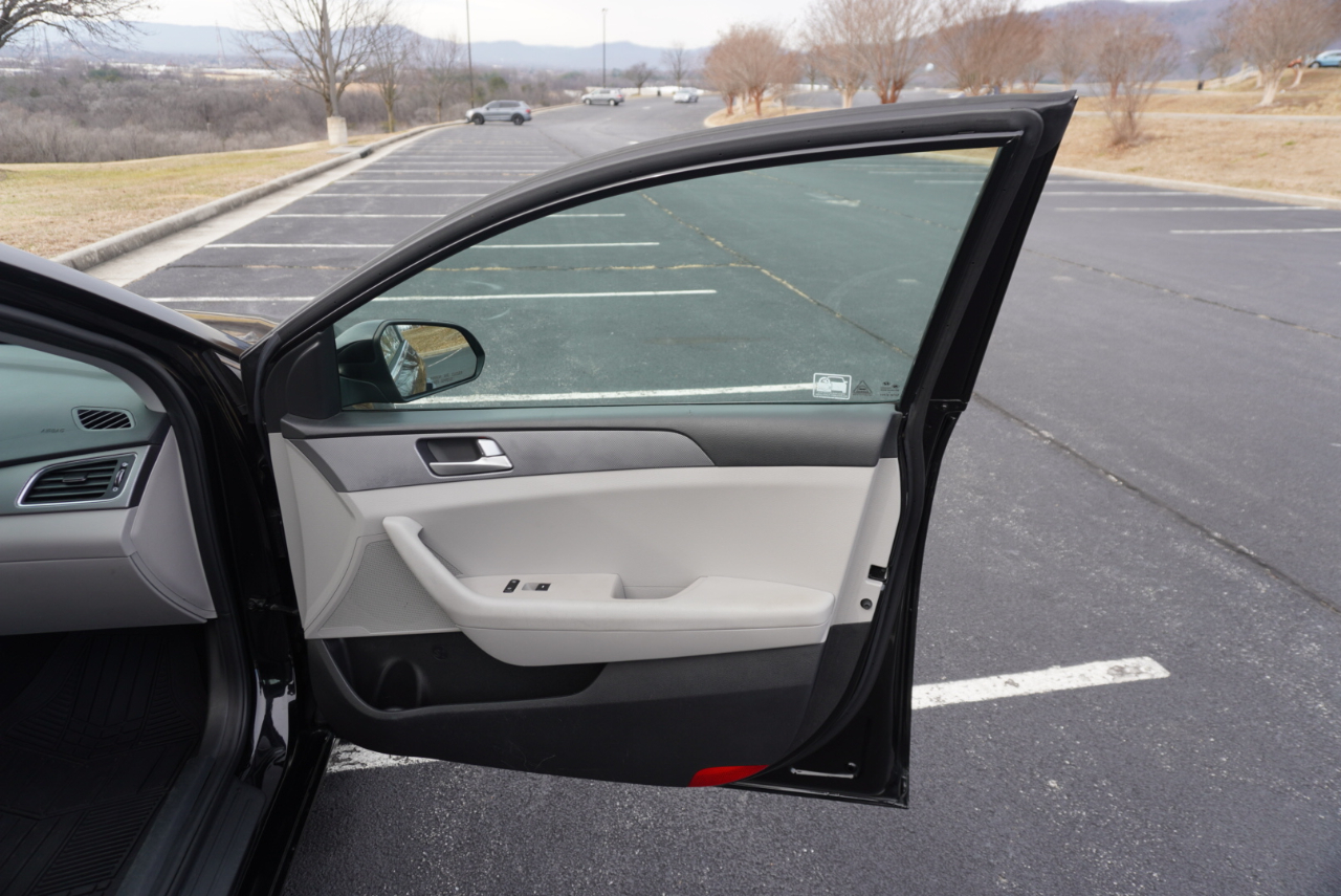 Hyundai Sonata SE 2017