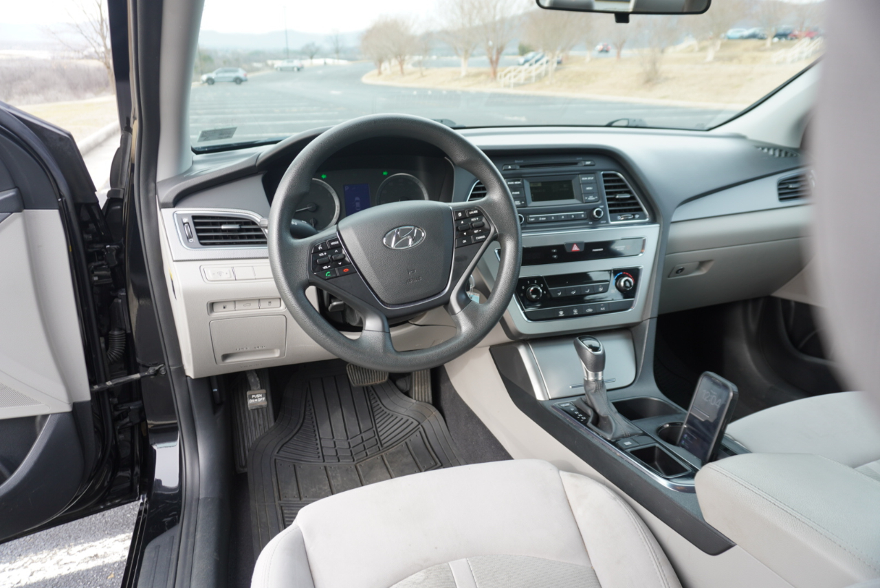 Hyundai Sonata SE 2017