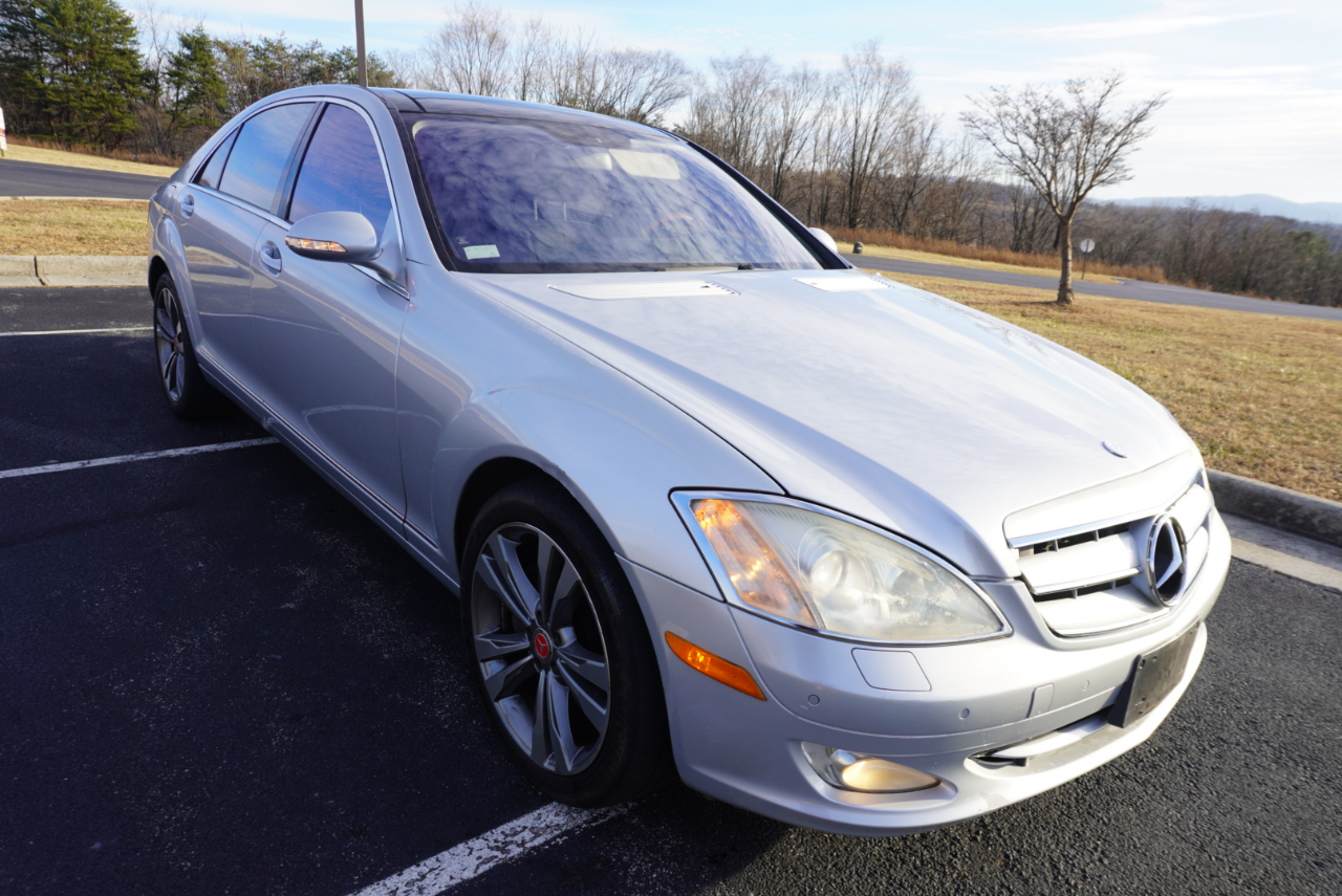 Mercedes-Benz S-Class S550 2008