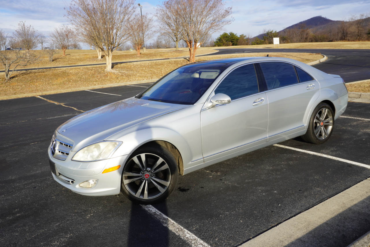 Mercedes-Benz S-Class S550 2008
