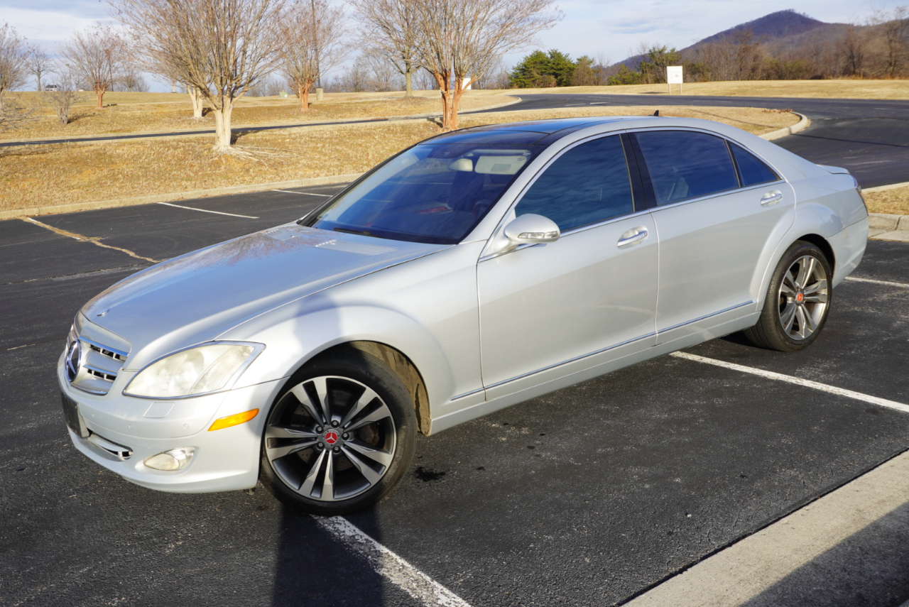 Mercedes-Benz S-Class S550 2008