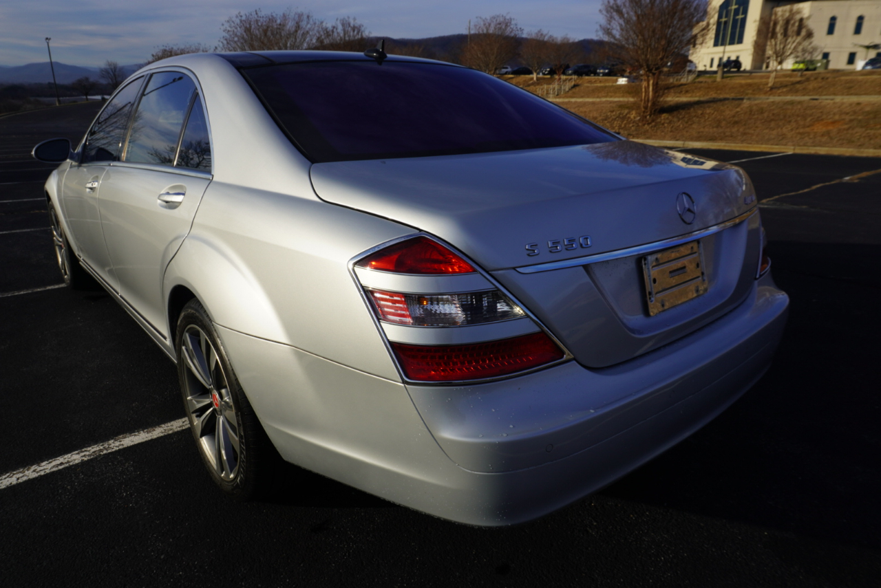 Mercedes-Benz S-Class S550 2008