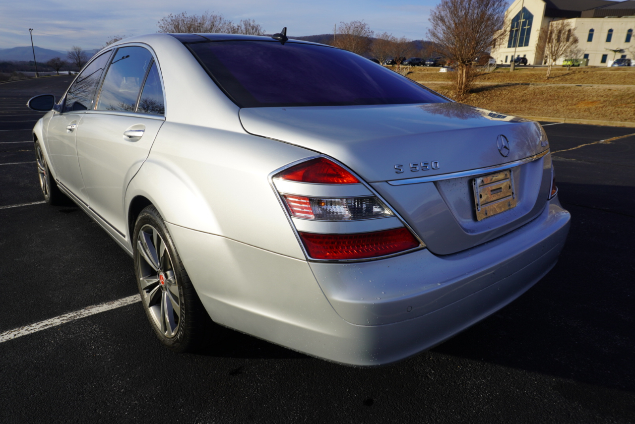 Mercedes-Benz S-Class S550 2008
