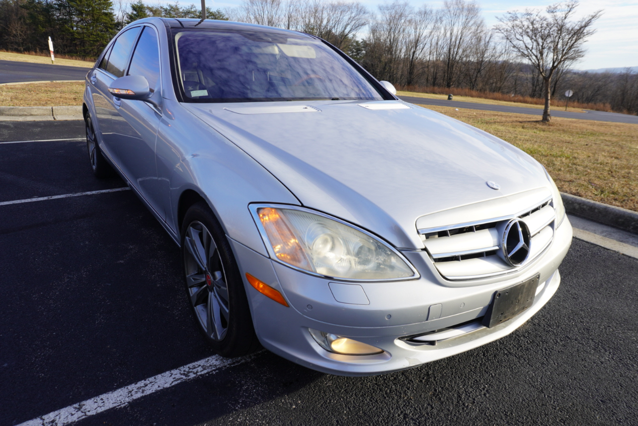 Mercedes-Benz S-Class S550 2008